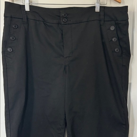 Melissa McCarthy Elegant Black Crop Pants - Picture 1 of 8